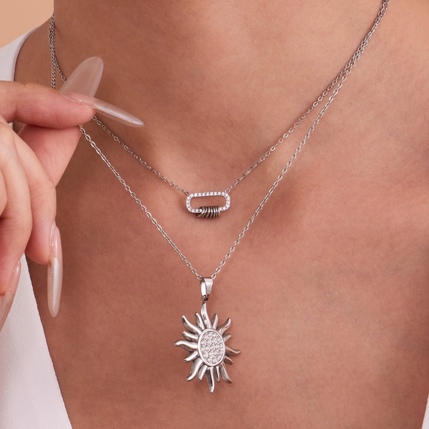 Planderful Premium Zircon Sun Pendant Necklace For Women