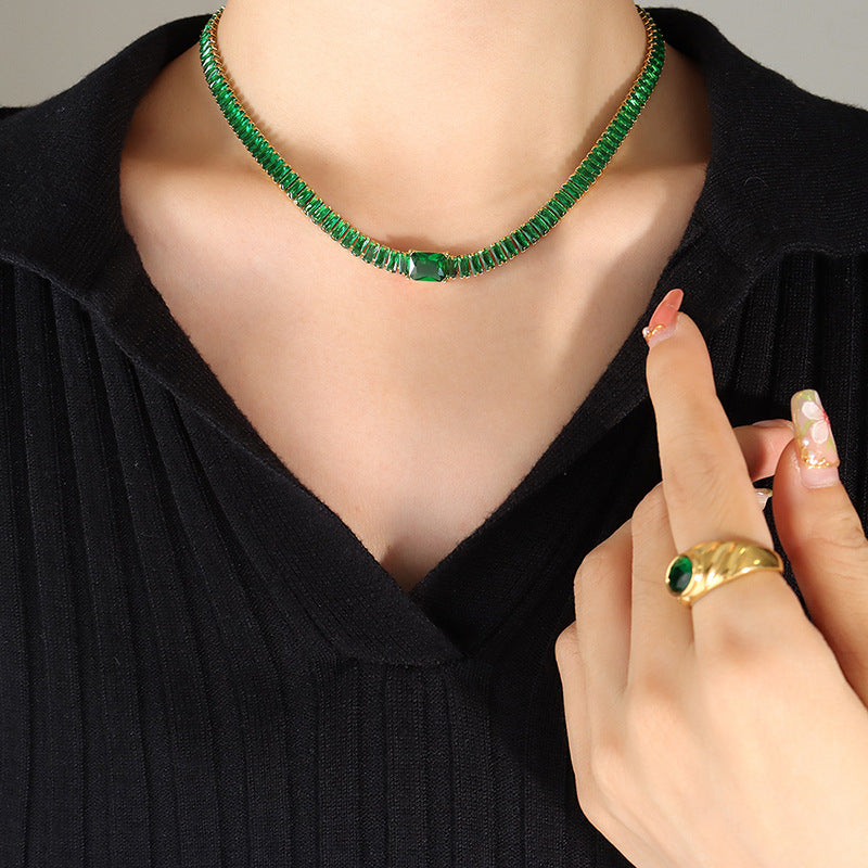 Exquisite Zircon Statement Necklace and Bracelet Set in European and American Style.