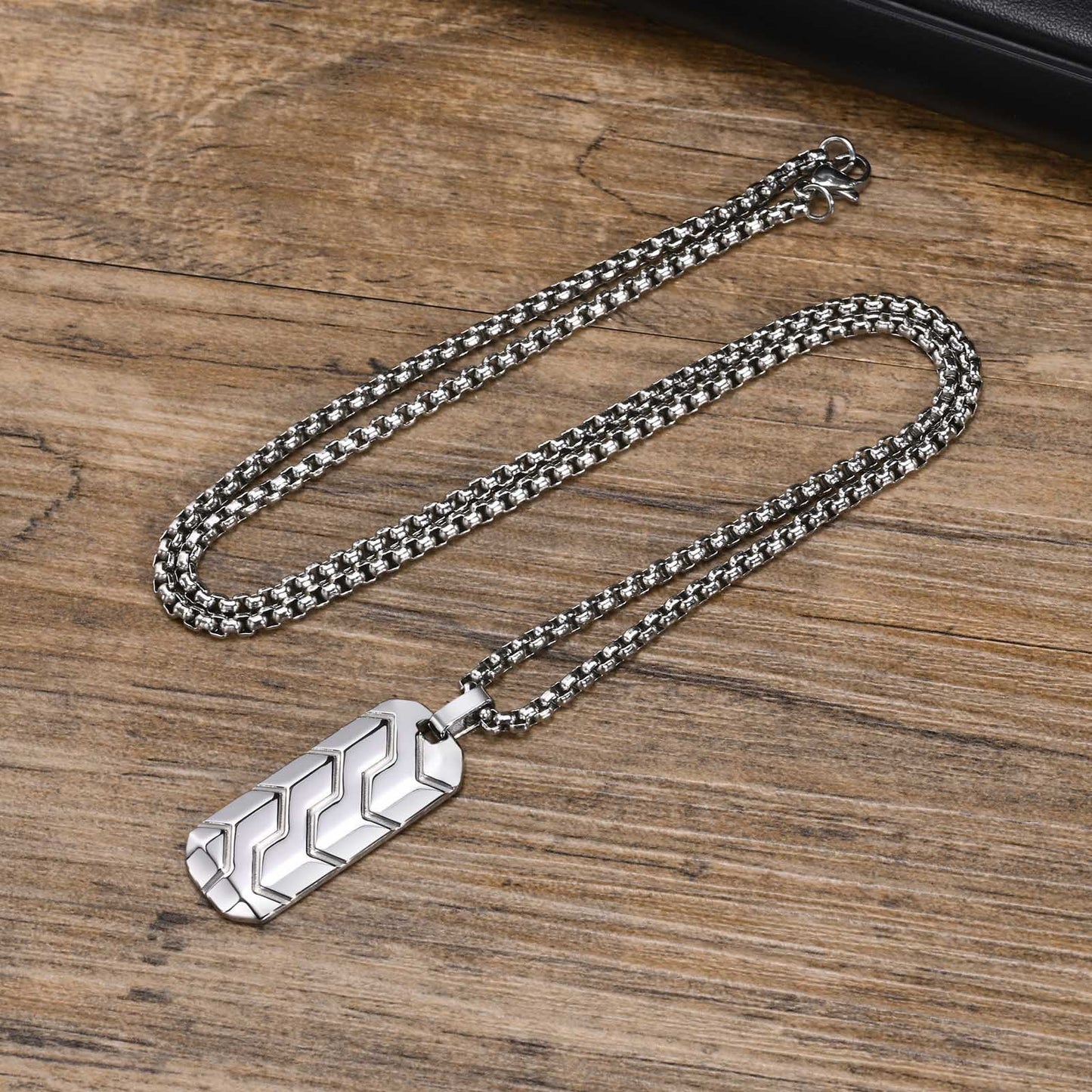 Stainless Steel Geometric Tire Pattern Men's Pendant Necklace