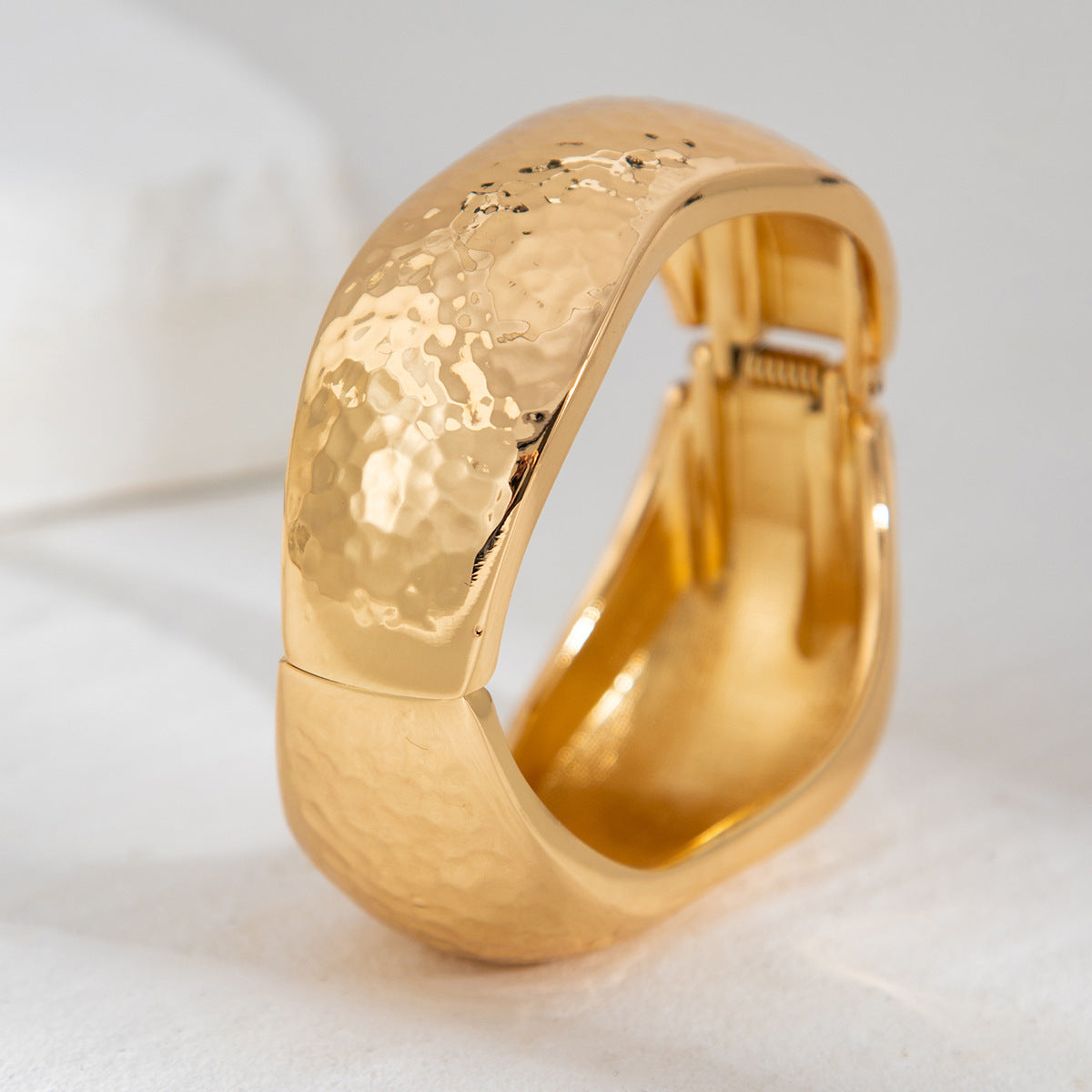 Bracelet Liquid Metal Smooth Spring Bracelet Geometric Wind Texture Wide Bracelet