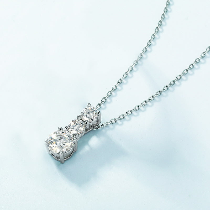 S925 Sterling Silver Moissanite Round Pendant Necklace