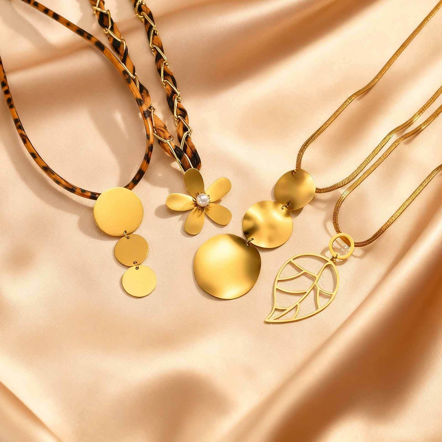 Stainless Steel Irregular Disc Leopard Print Leather Rope Sunflower Leaf Design Necklace