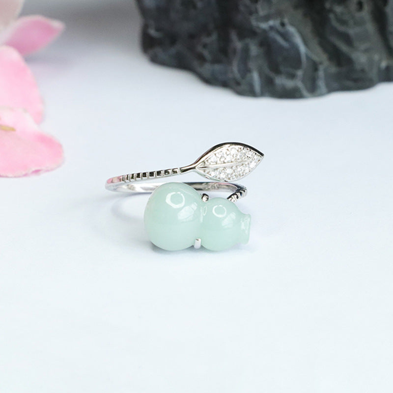 Elegant Sterling Silver Gourd and Leaf Jade Ring