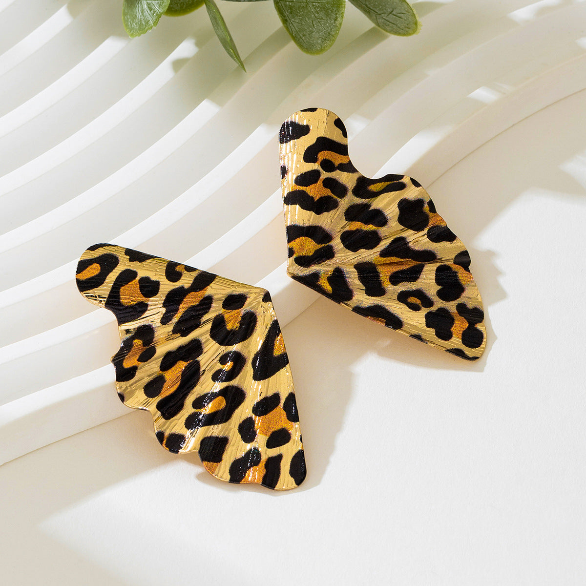 Planderful Vienna Verve Earrings – Exaggerated Ginkgo Biloba Design