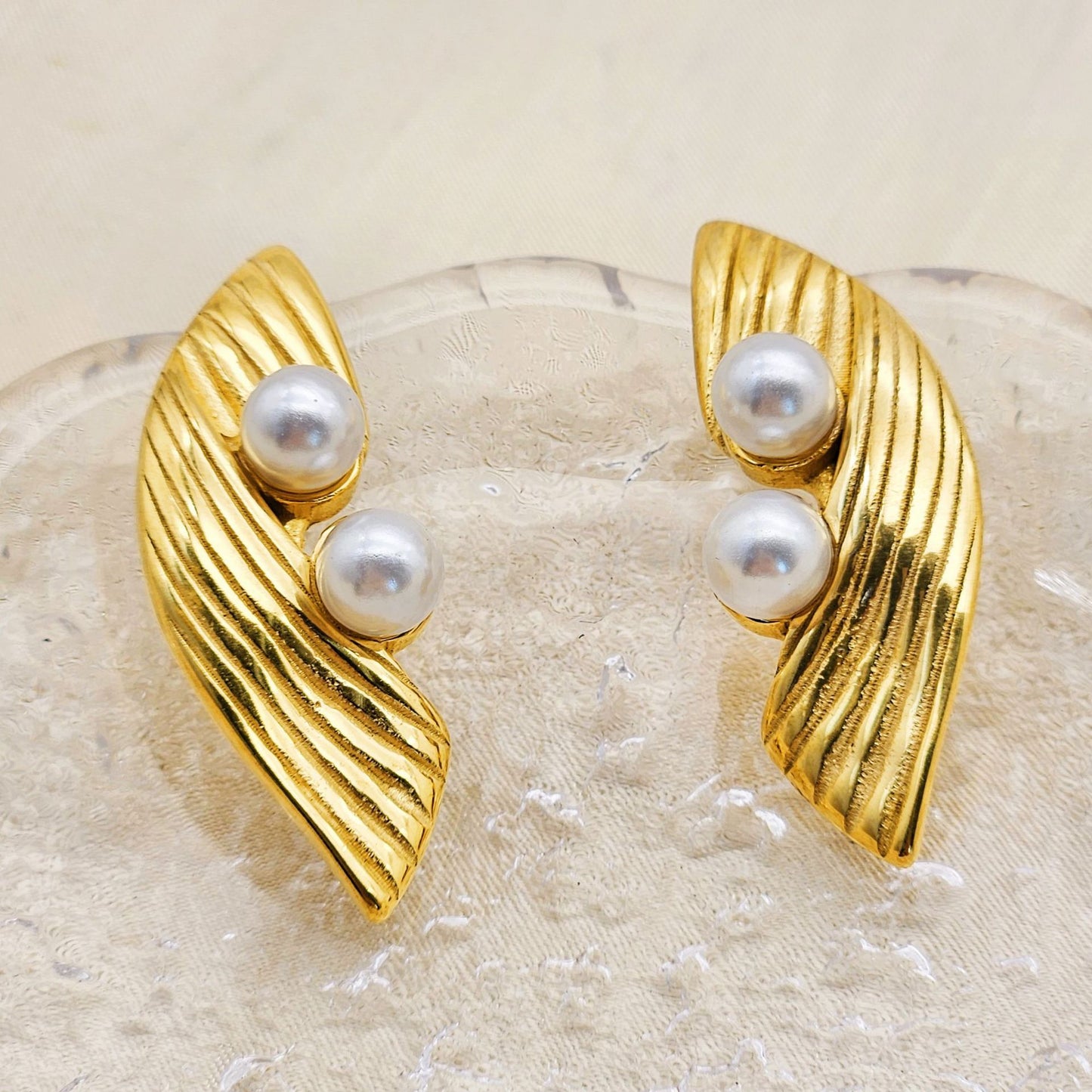 Planderful Everyday Genie Geometric Texture Bead Earrings Titanium Steel Studs For Casual Chic Women