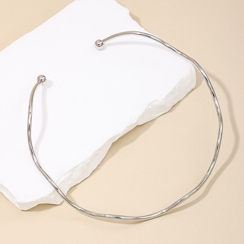 Chic Wave Design Metal Necklace - Vienna Verve Collection