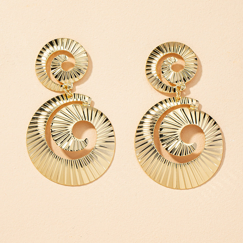 European-inspired Vintage Metal Drop Earrings with Unique Irregular Design and Geometric Style