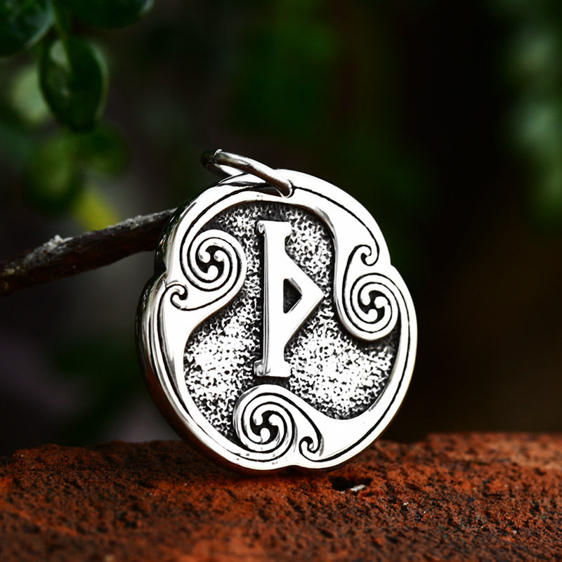 Viking-Inspired Titanium Steel Pendant for Men - Retro European and American Design, Wholesale Stainless Steel Jewelry
