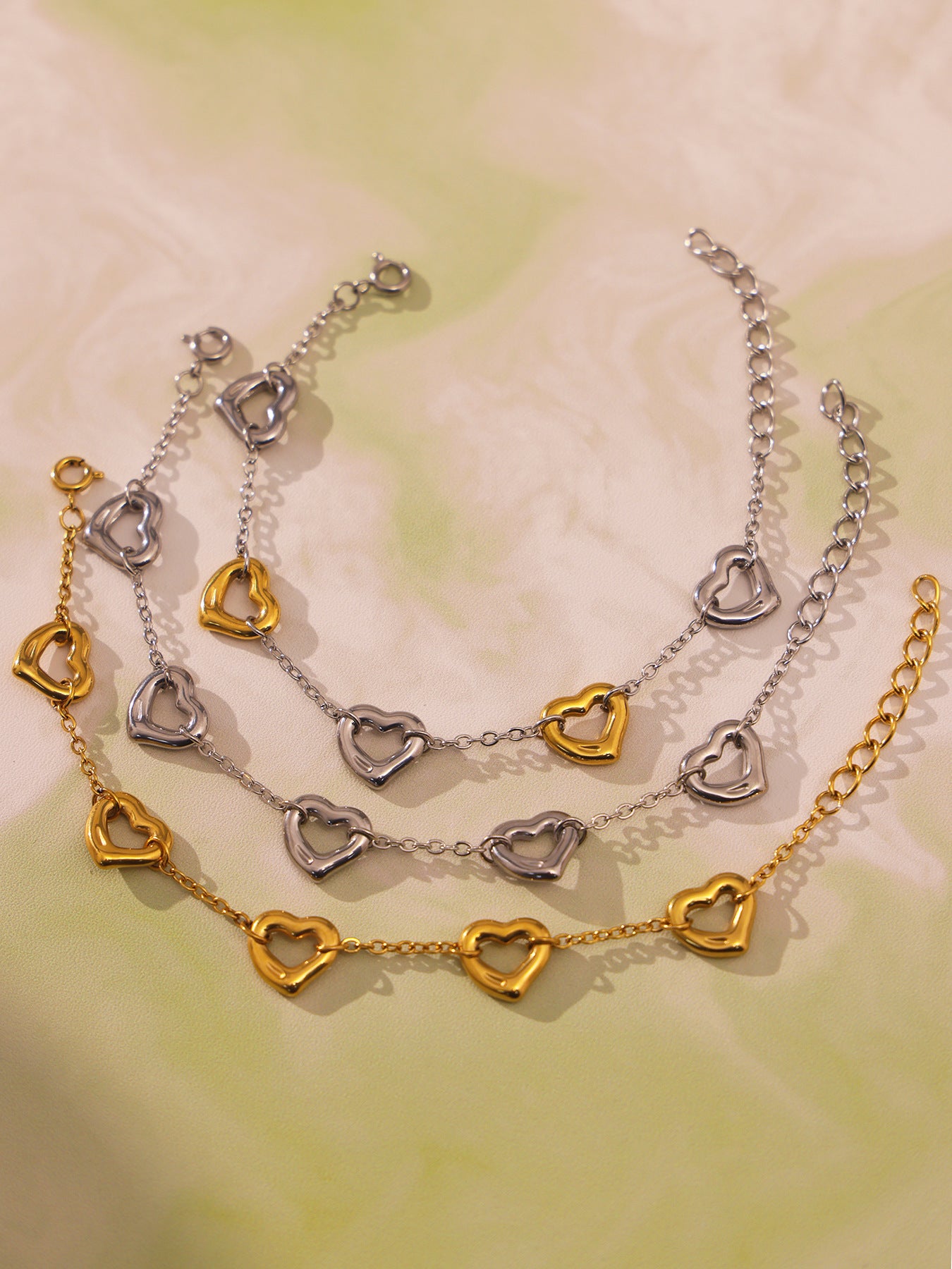 Planderful Heart Bracelet Stainless 18K Gold Plated Women