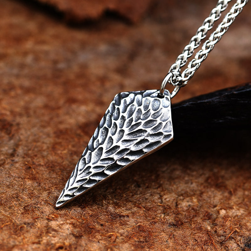 Men's Retro Titanium Steel Rhombus Arrow Pendant - Wholesale European and American Fashion