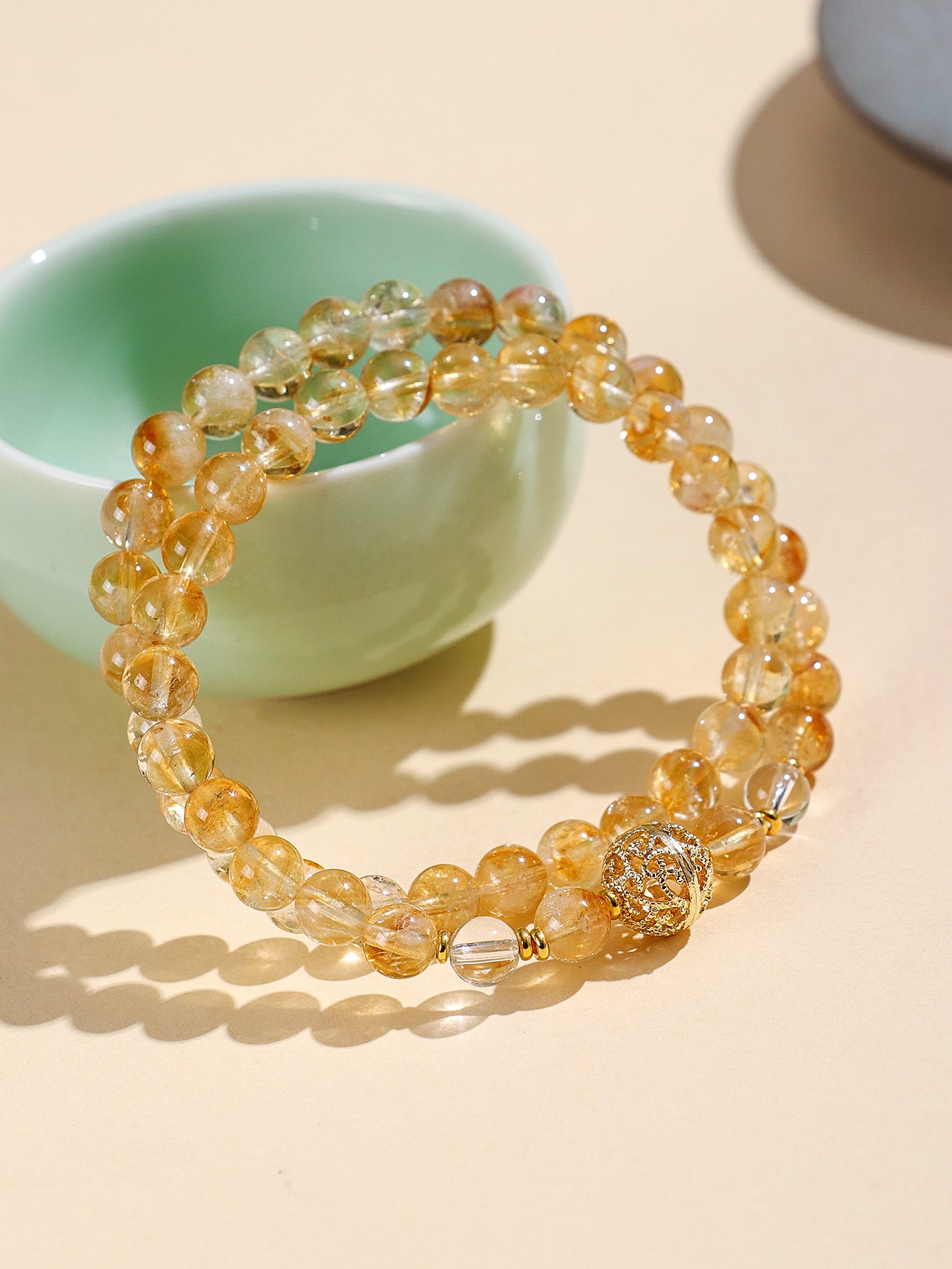 Planderful Fortune's Favor Bracelet – Elegant Natural Yellow Crystal Design