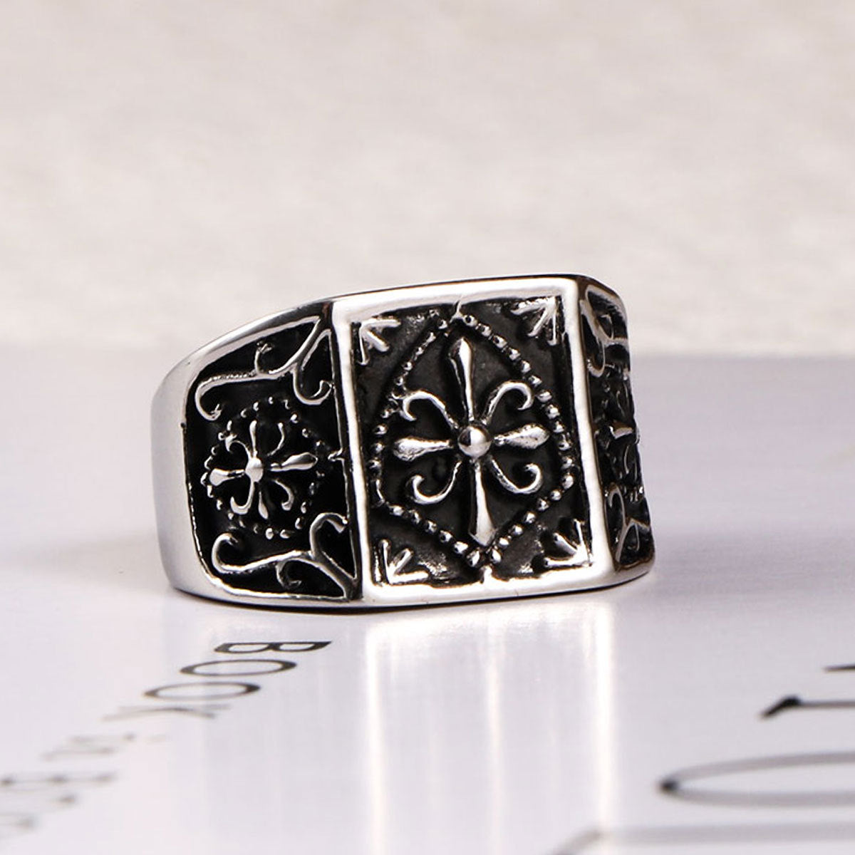 Oriental Mysterious Pattern Titanium Steel Ring Men's Non-Fading Ring
