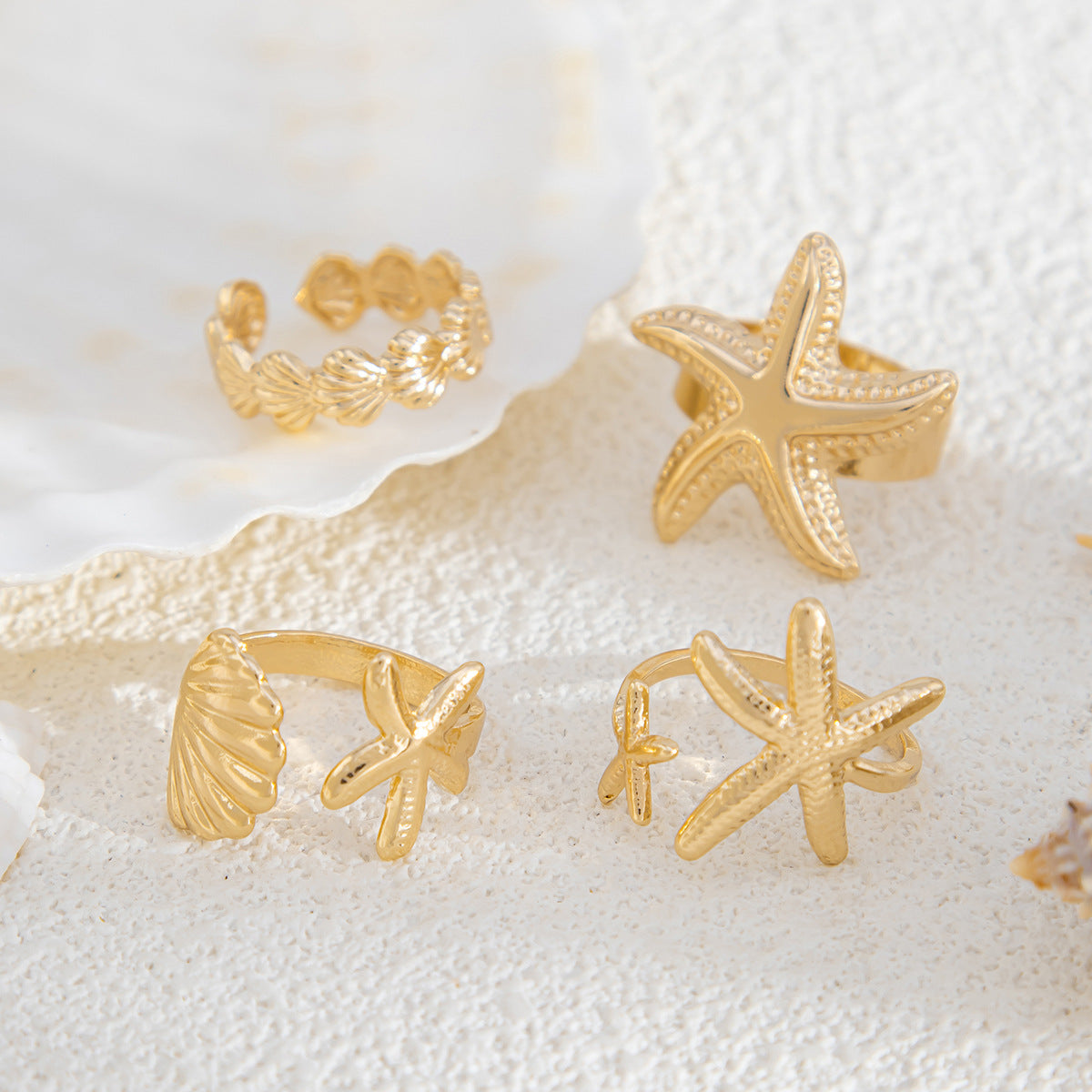 Planderful Vienna Verve Ring – Adjustable Beach-Inspired Design with Starfish and Pearl Accents