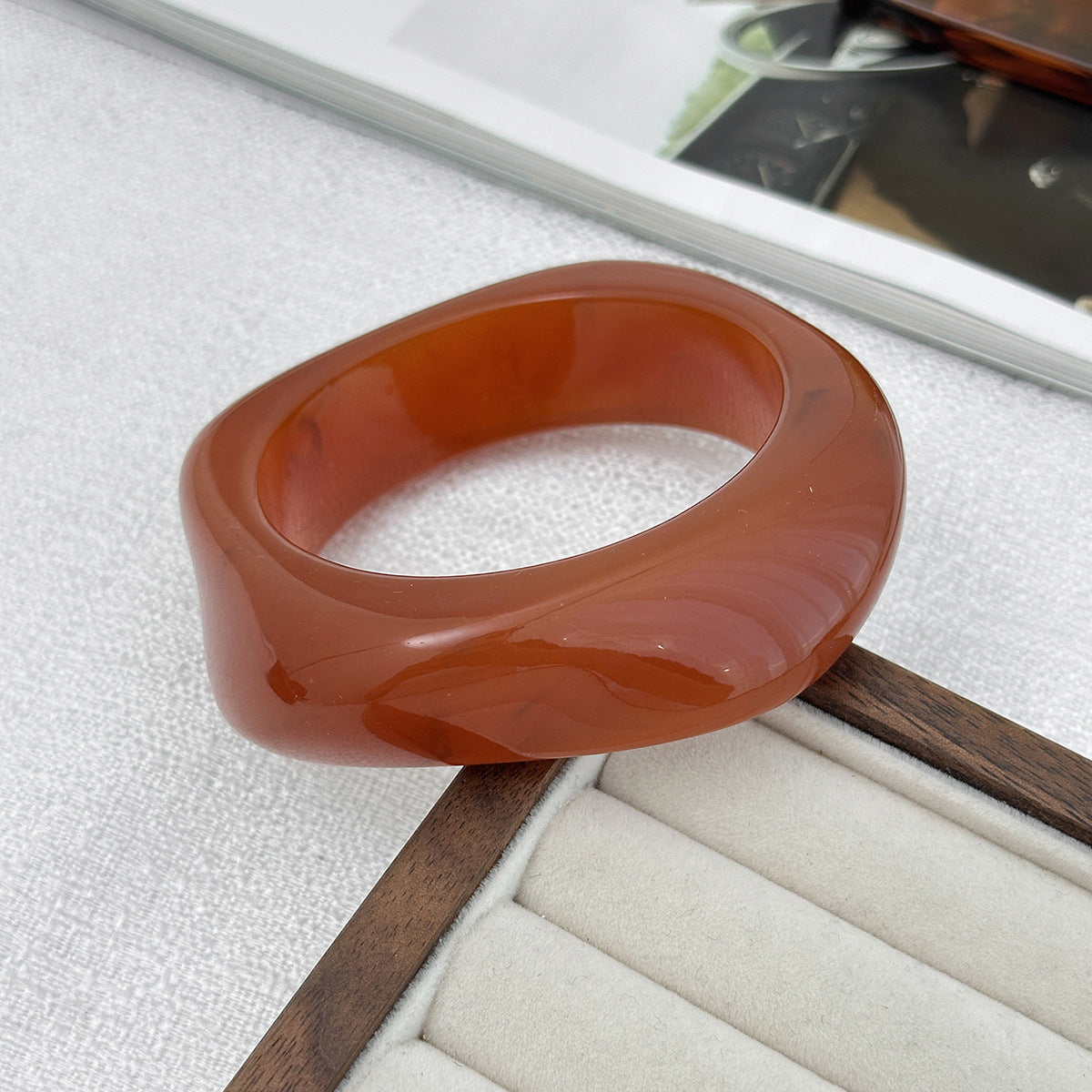 Wide Version Smudged Stone Pattern Semi-Transparent Bracelet Exaggerated Retro Special-Shaped Amber Tire
