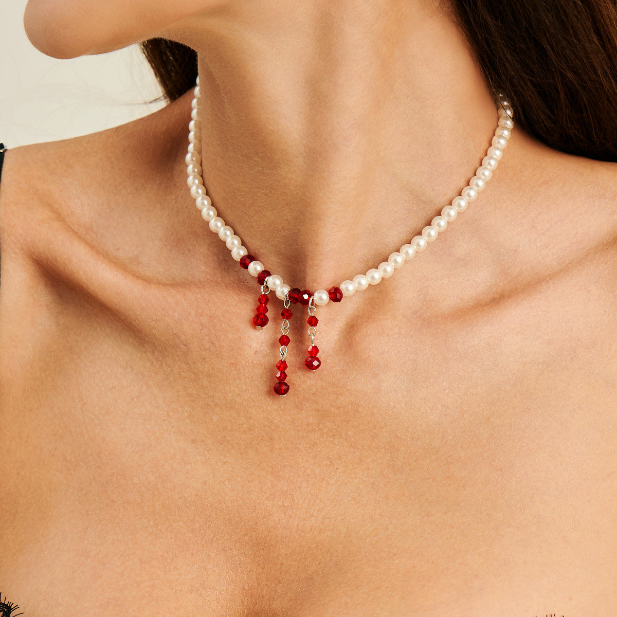 Gothic Pearl Blood-Drip Collarbone Necklace