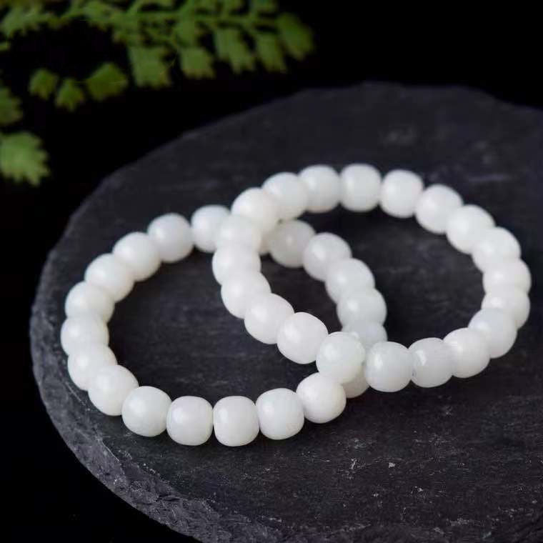 White Hetian Jade 10 mm Vintage Bead Bracelet