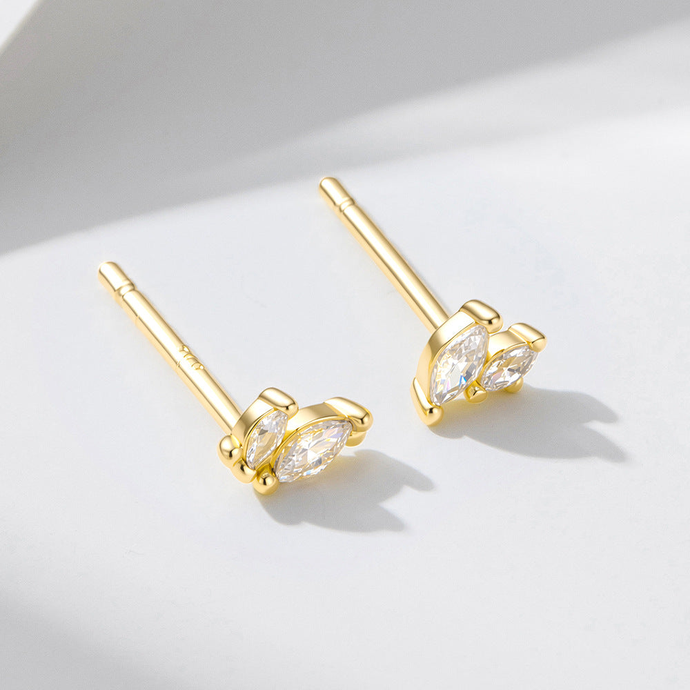 Stylish And Compact Mini Sterling Silver Stud Earrings Exquisite Horse Eye Zircon Earrings,