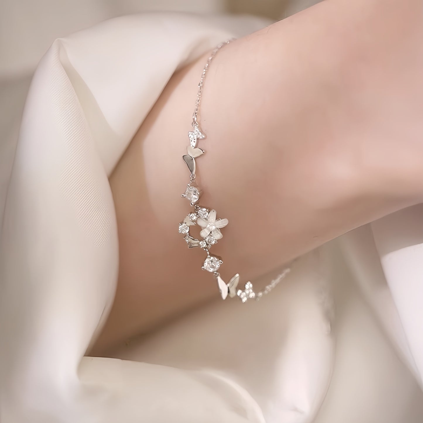 Planderful 925 Sterling Silver Flower Bracelet For Women Elegant Light Luxury Jewelry
