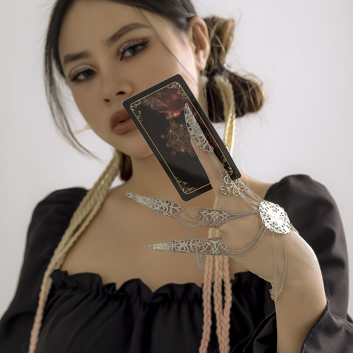 European and American Gothic Jewelry Set with Vienna Verve Needle Bracelet