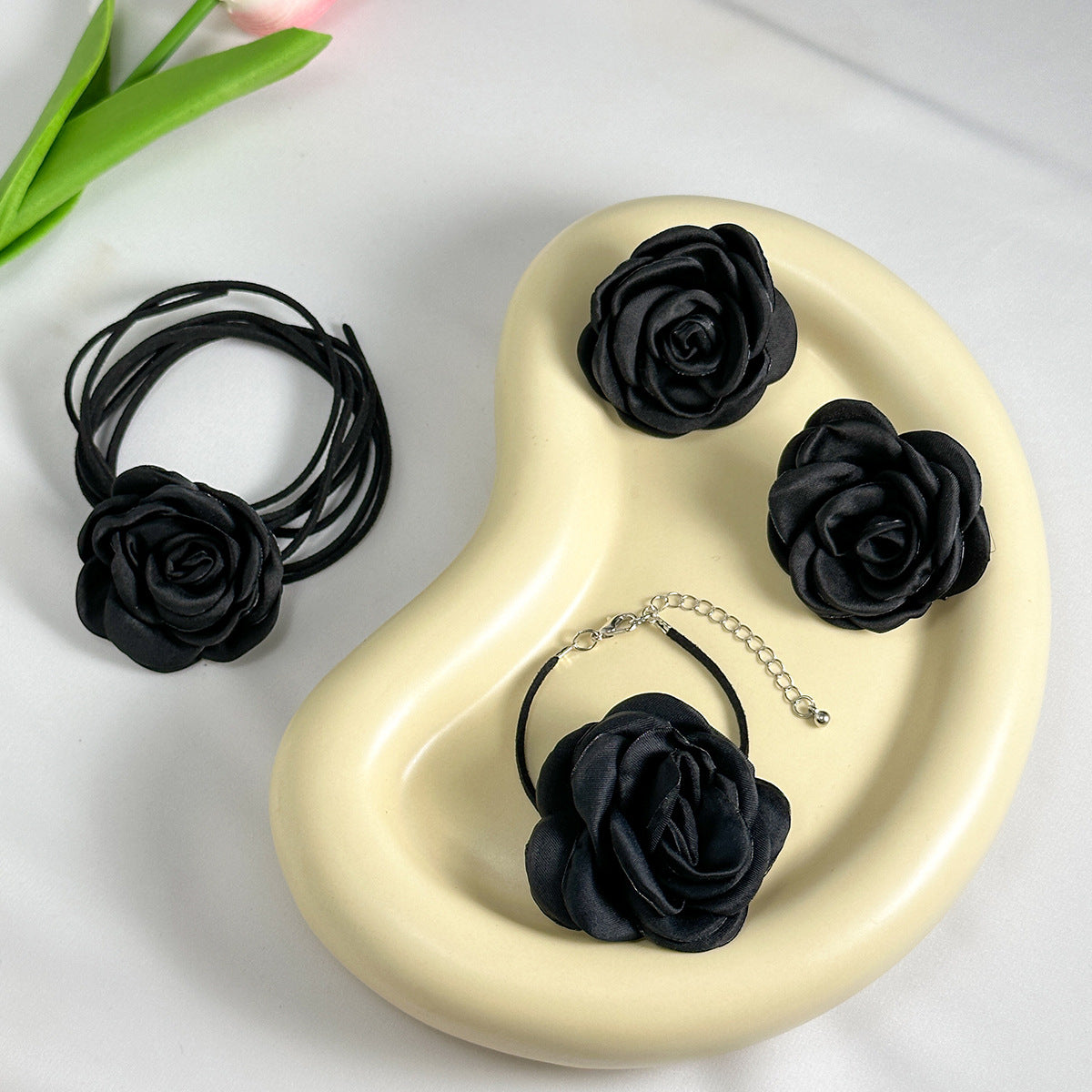 European and American Vintage Rose Velvet Choker Necklace with Satin Flowers for Women's Hair Accessory Set