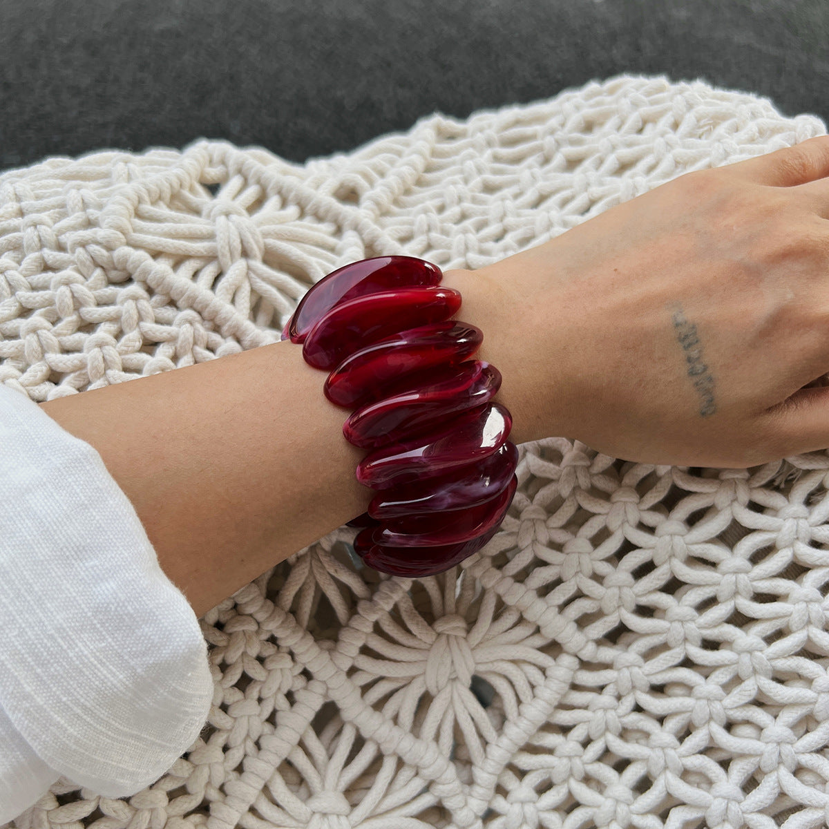 Retro Exaggerated Red Smudged Tire Wide Bracelet C-Shaped Bracelet