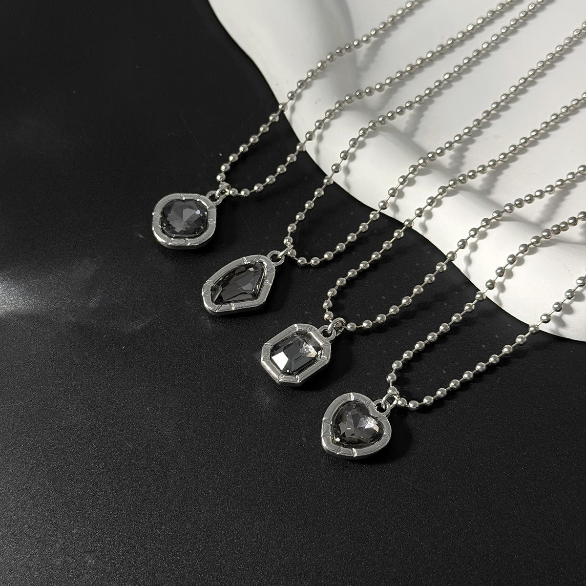 And Geometric Zircon Necklace Multi-Layer Creative Round Bead Thin Chain Necklace
