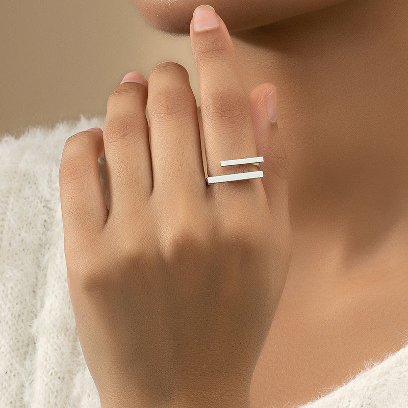 Vienna Verve Geometric Chic Ring - Unique High-End Fashion Accessory