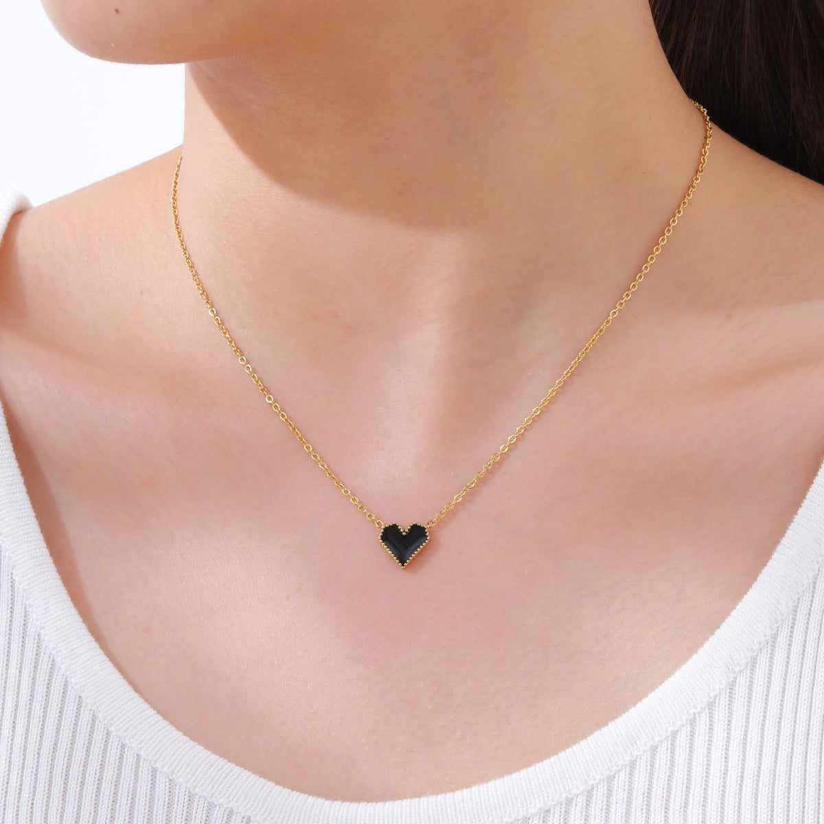 Stainless Steel Vinyl Heart-Shaped Gold Necklace For Women