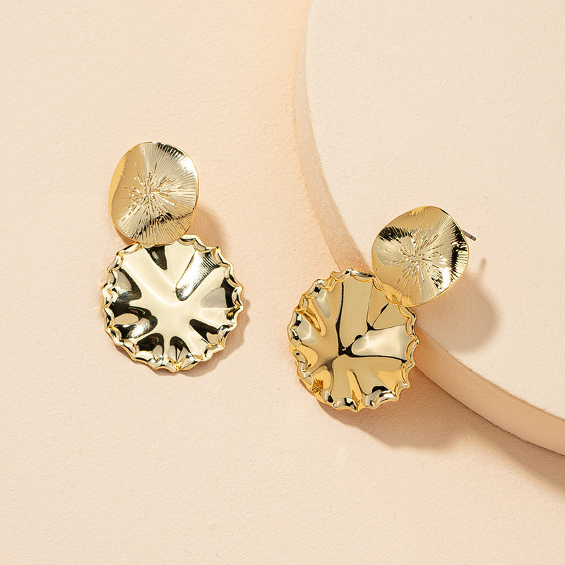 Exaggerated Retro Fashion Metal Earrings - Vienna Verve Collection