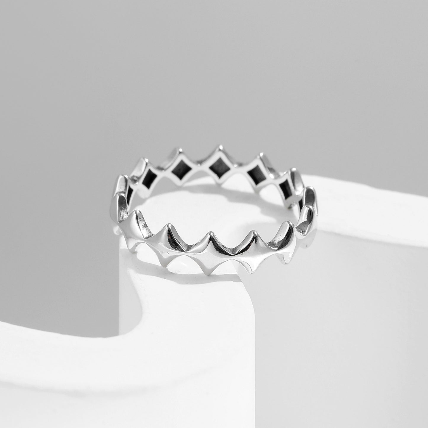 Planderful Everyday Genie Ring – Vintage Sterling Silver Design