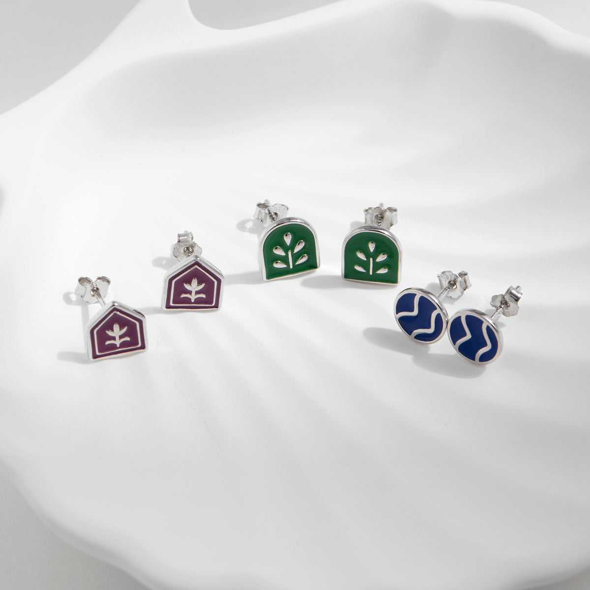 925 Sterling Silver Tulip Earrings