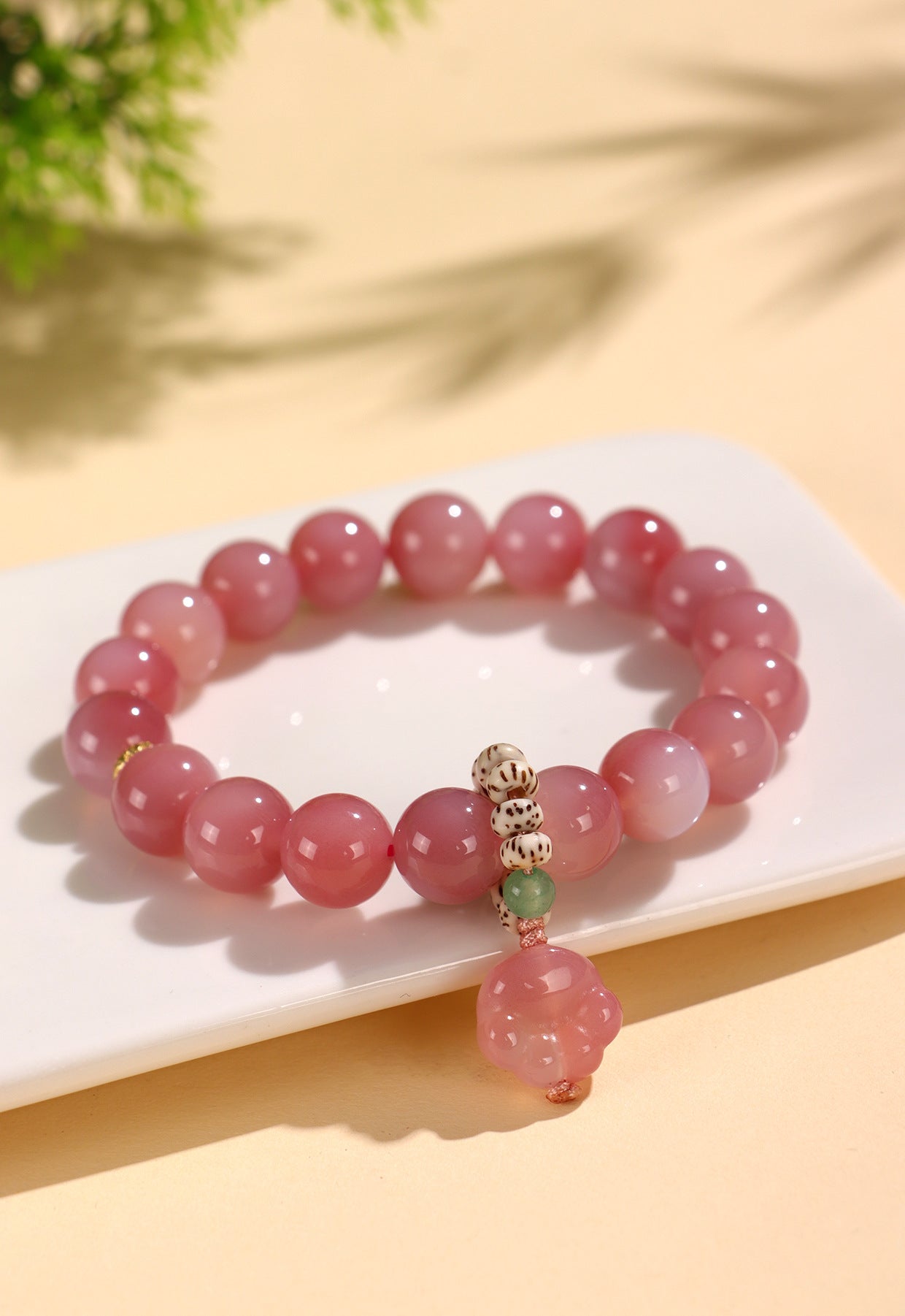 Planderful Fortune's Favor Bracelet – Elegant Pink Crystal Beads