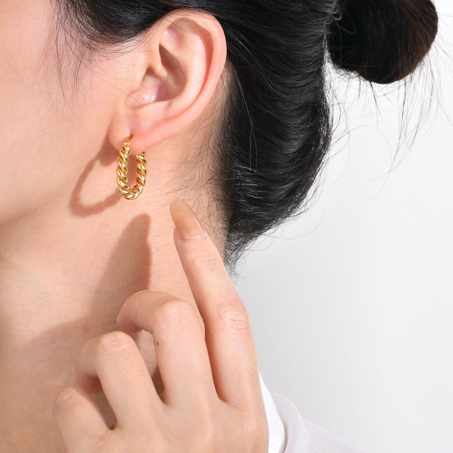 Stainless Steel Twist Earrings Gold Simple Ins Fashion Chic