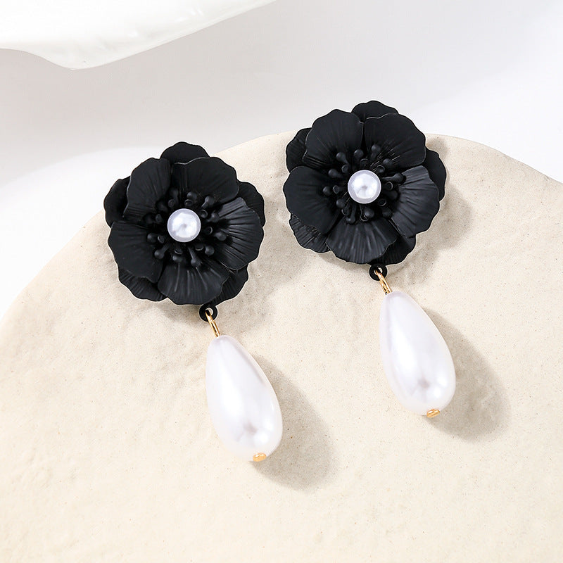 Planderful Vienna Verve Earrings – Elegant Three-Dimensional Flower Design