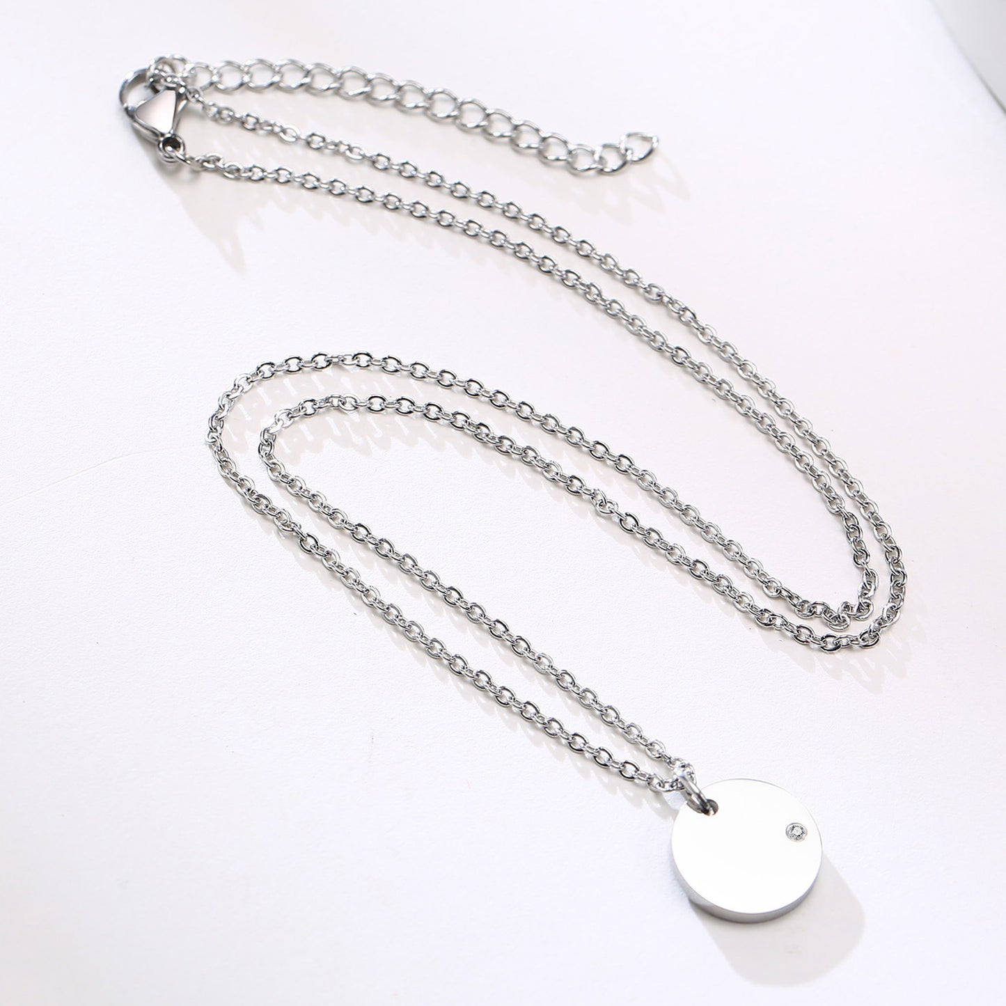 Stainless Steel Necklace Golden Lady Zircon Round Jewelry