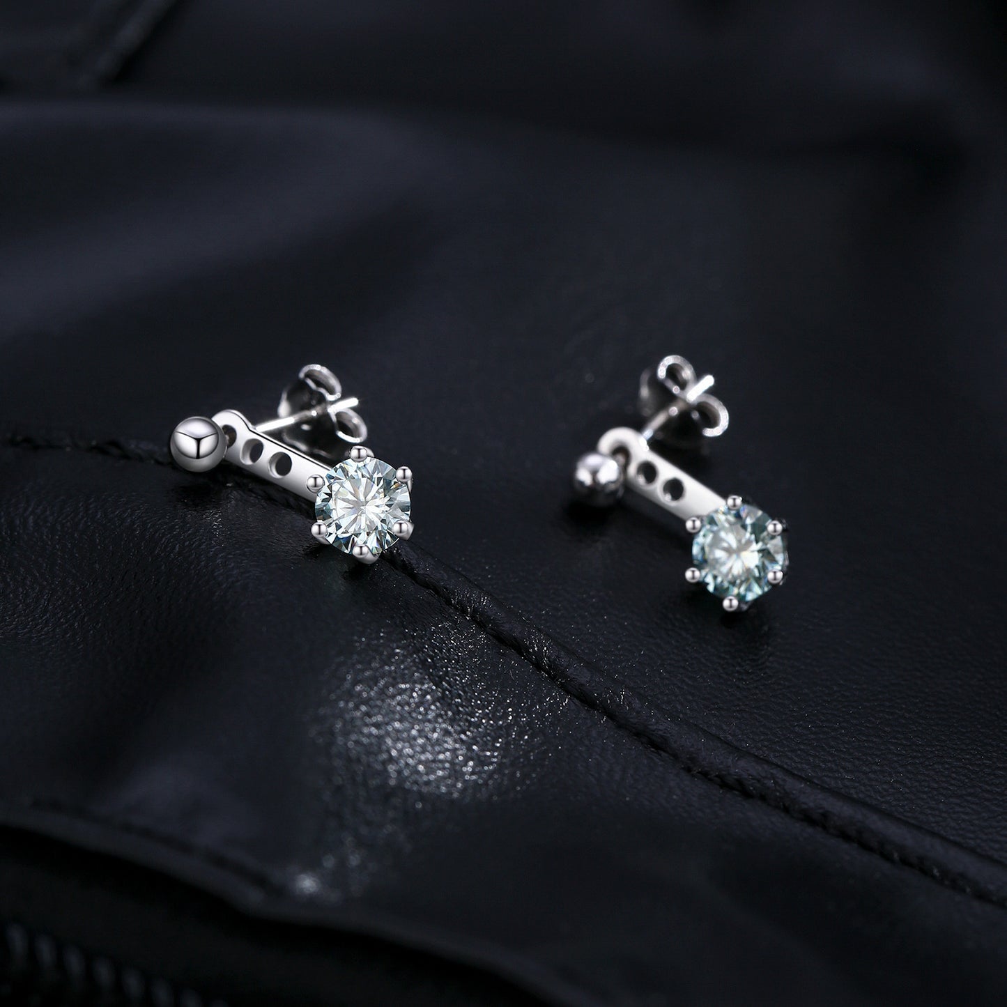 Planderful Moissanite Sparkling Earrings – Elegant Two-Wear Design