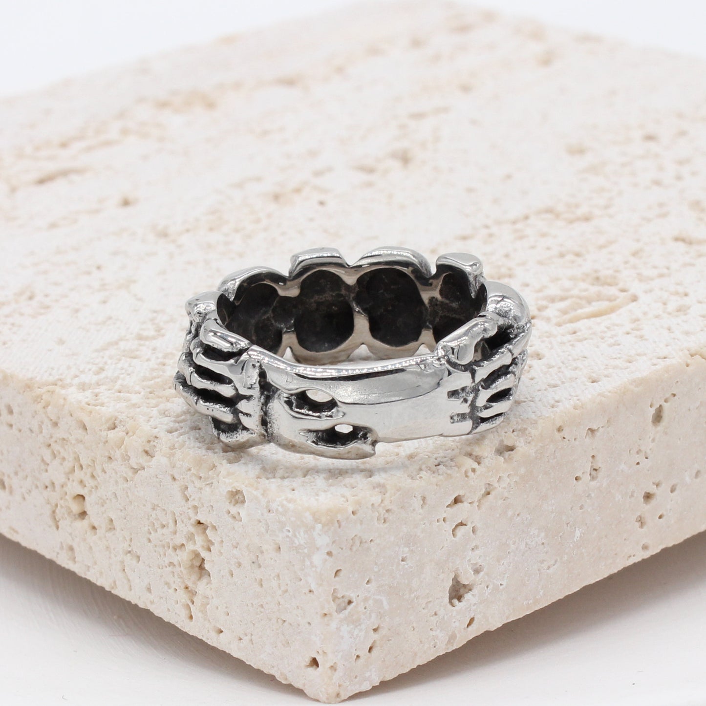 Planderful Titanium Steel Skull Ring Men Personalized Retro Claws Unisex Protection Statement