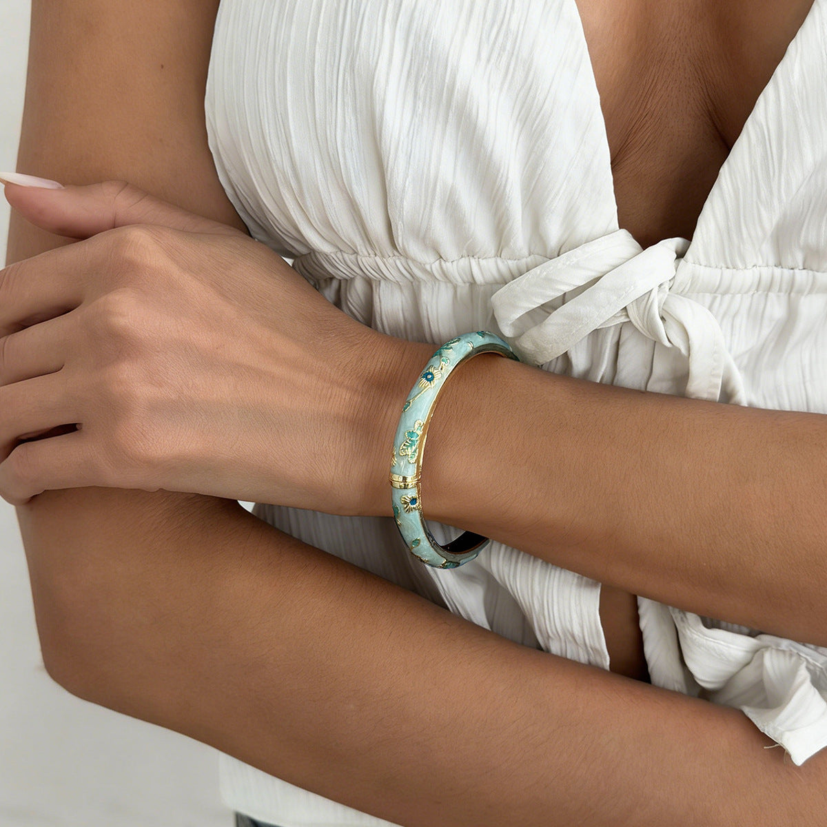 Planderful Vienna Verve Floral Opening Bracelet For Women Pastel Color Dripping Oil Style Elegant Metal Jewelry