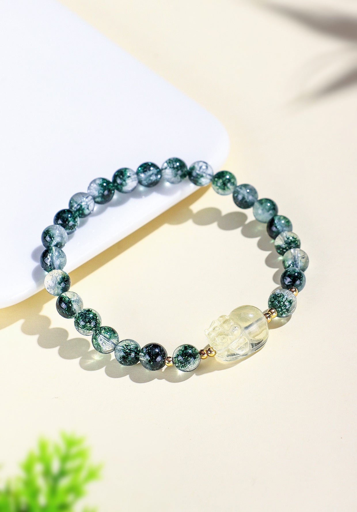 Planderful Fortune's Favor Bracelet – Elegant Crystal Design