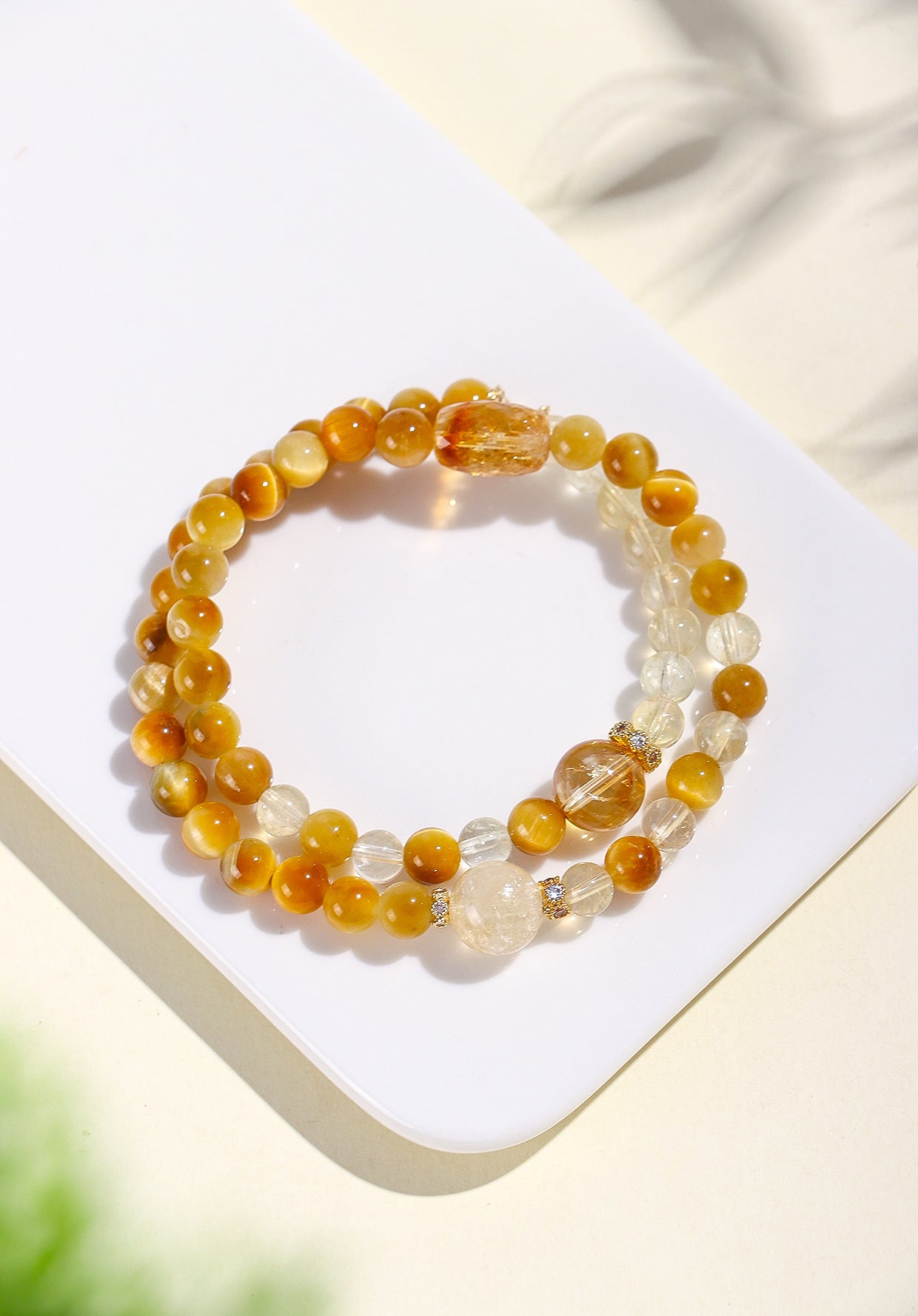 Planderful Fortune's Favor Bracelet – Elegant Double Circle Design with Lucky Crystals