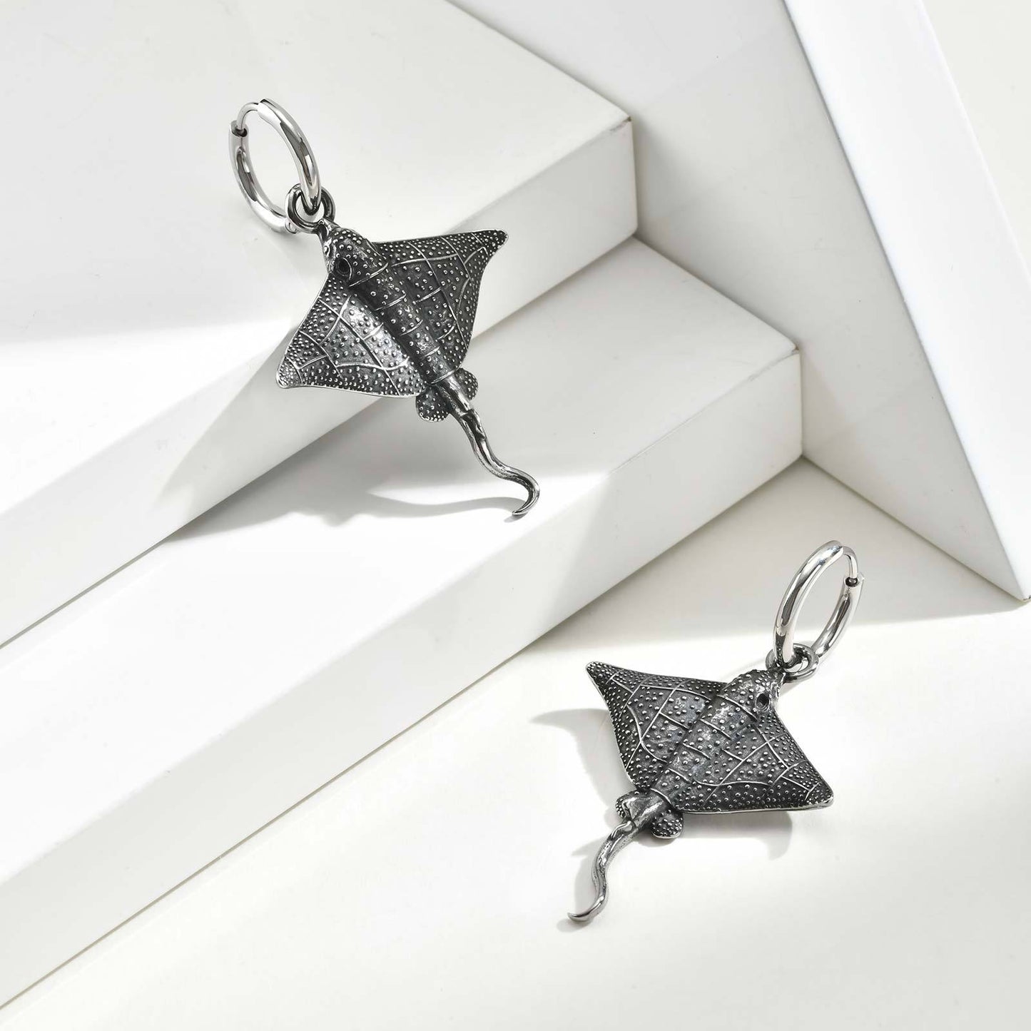 Planderful Mens Trendy Stainless Steel Devil Fish Earrings