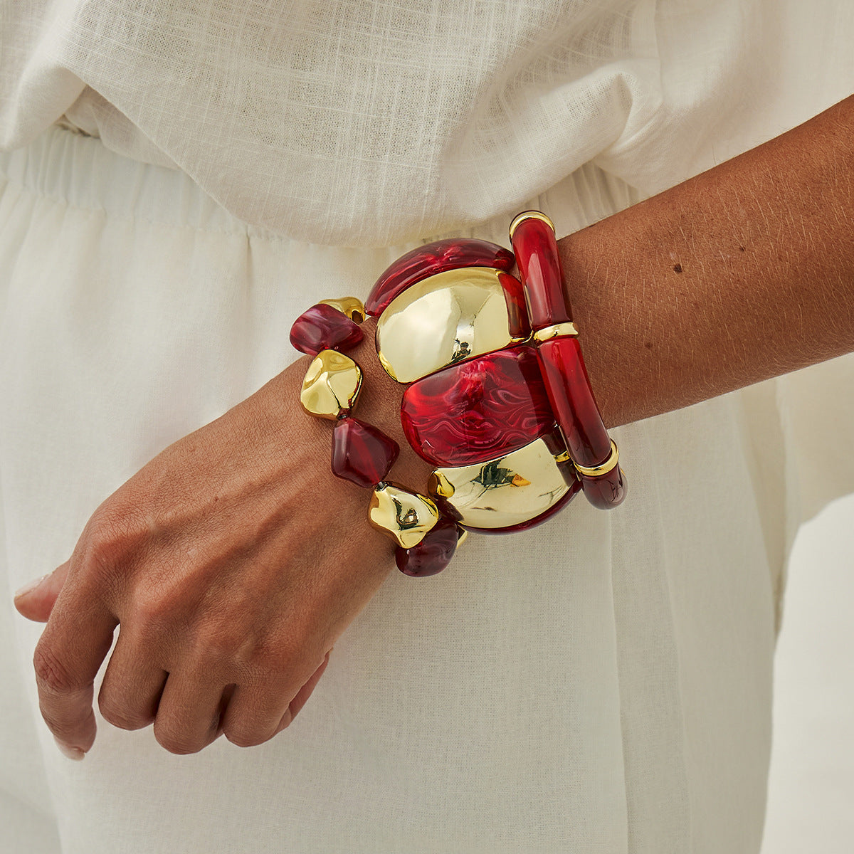 Planderful Vienna Verve Burgundy Elastic Bracelet For Women Irregular Smudge Design Statement Jewelry