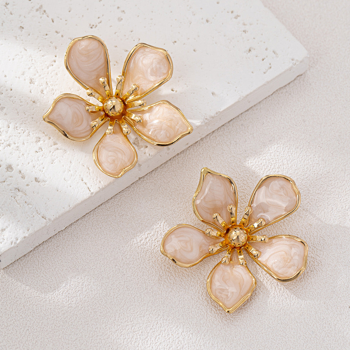 Planderful Vienna Verve Earrings – Elegant Dopamine Color Dripping Design