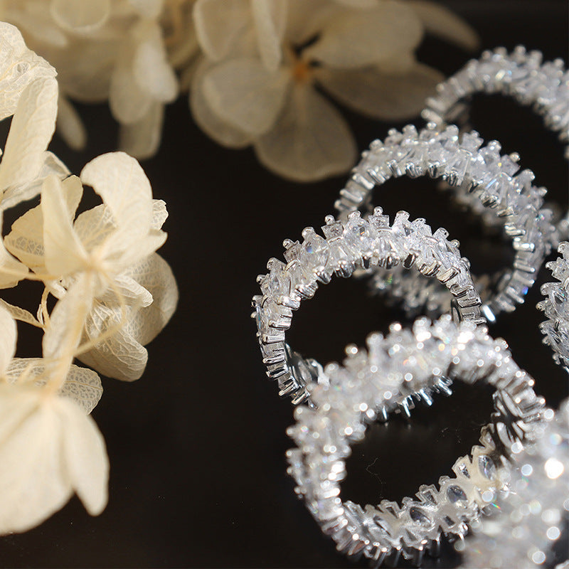 Luxurious Zircon Ring - Elegant Copper Jewelry for Wholesale