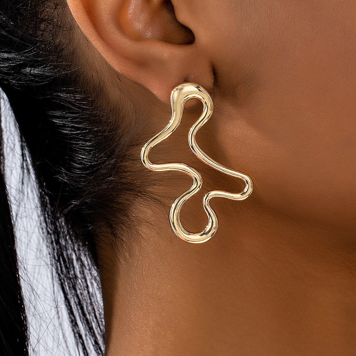 Planderful Vienna Verve Earrings – Unique Irregular Leopard Print Design