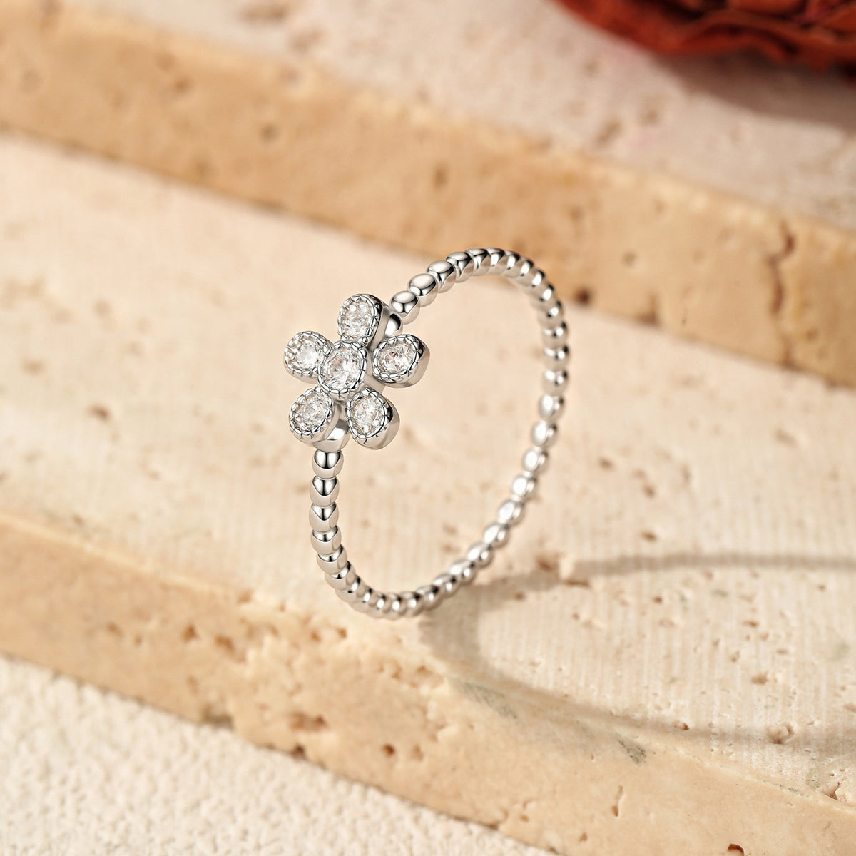S925 Sterling Silver Twisted Moissanite Stacking Band