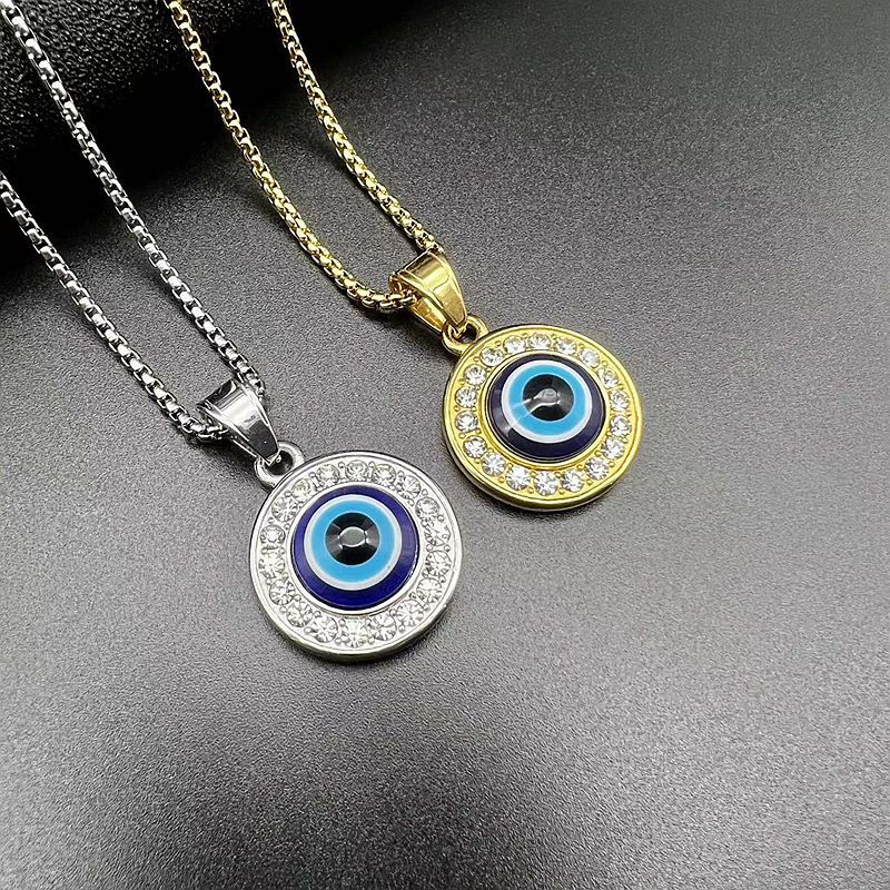 Zircon Necklace – Elegant Evil Eye Pendant