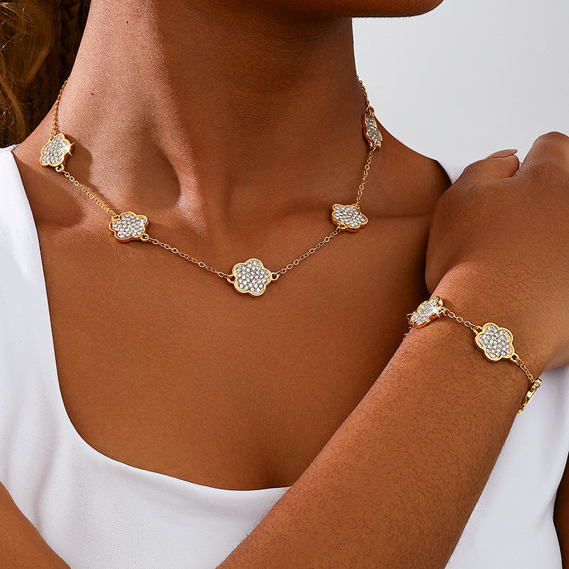 Elegant Clover Flower Jewelry Set for Women by Planderful
