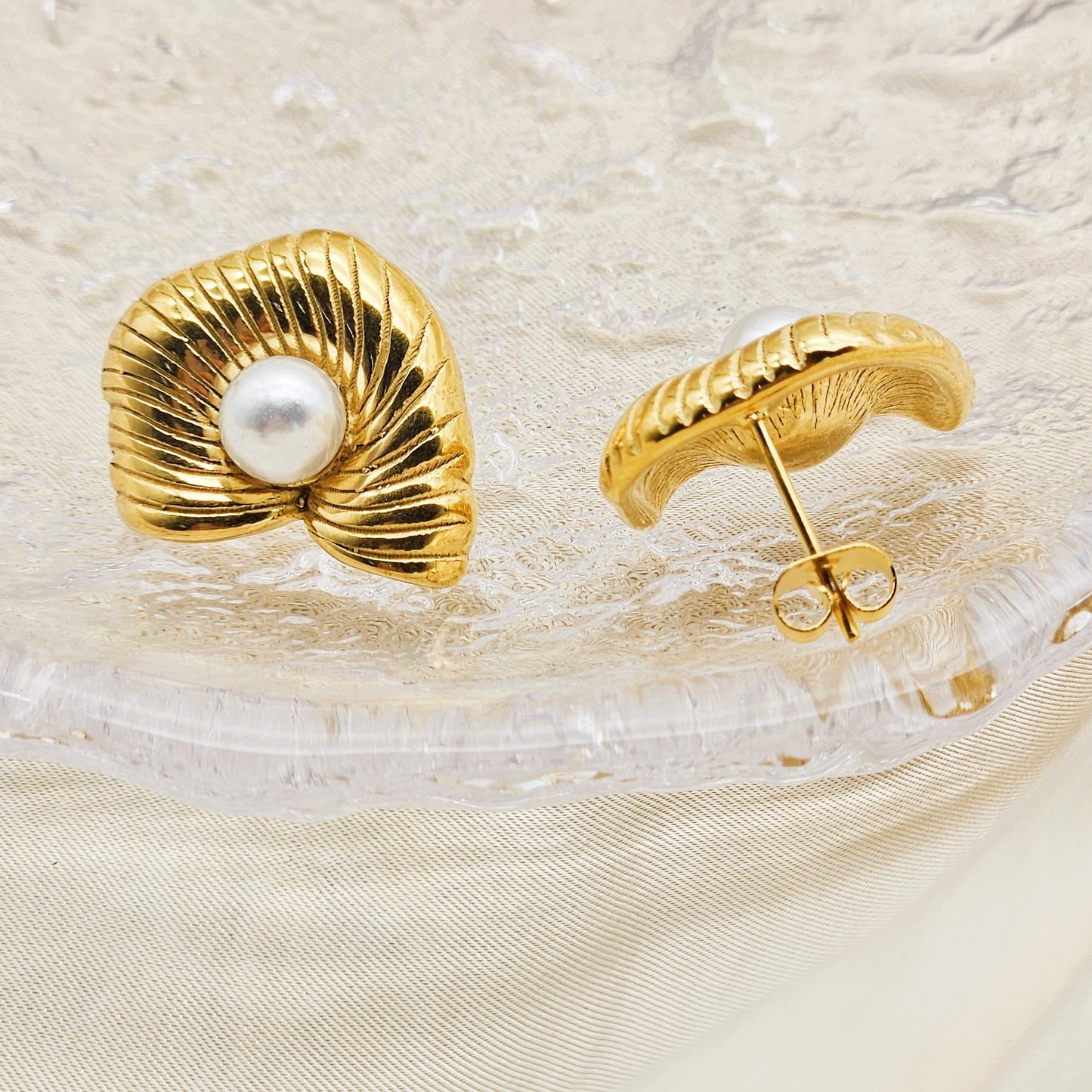 Planderful Conch Striped Pearl Earrings Gold Plated Titanium Steel Stud for Women
