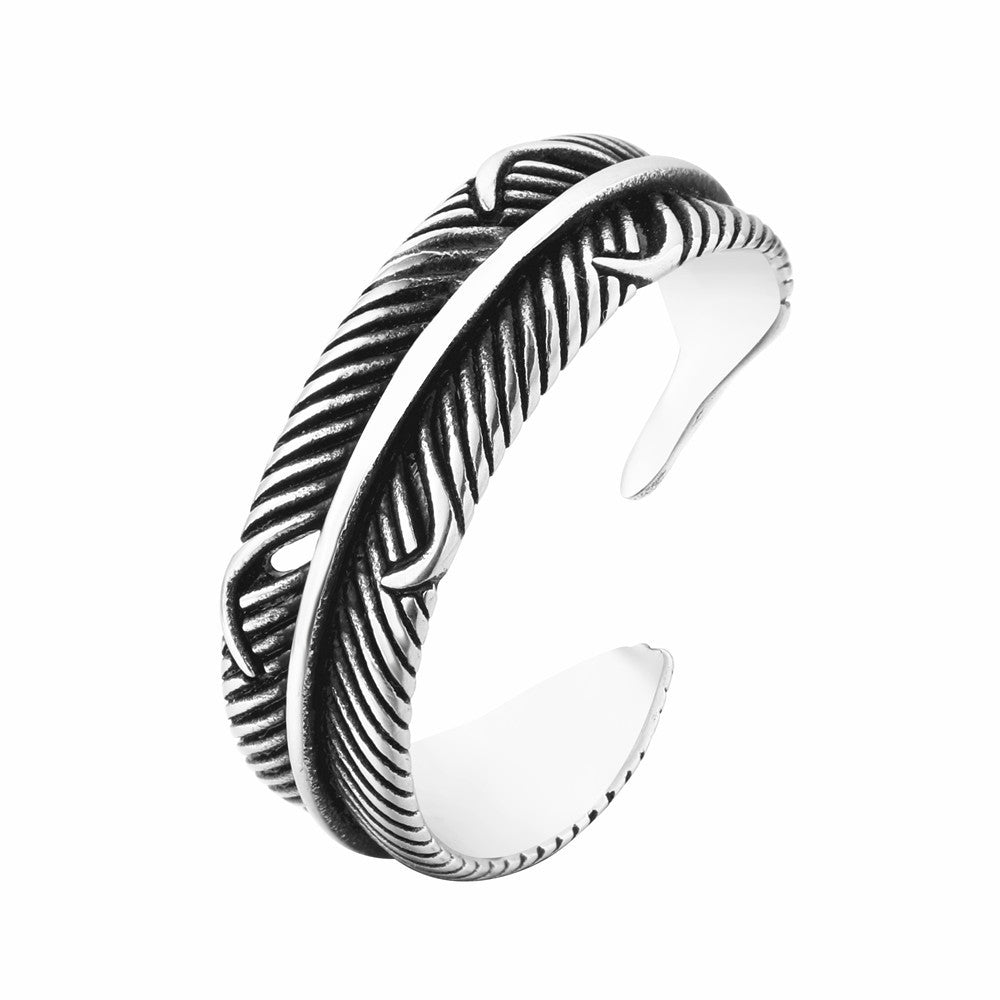 Planderful Everyday Genie – European and American Personalized Retro Feather Men's Titanium Steel Ring